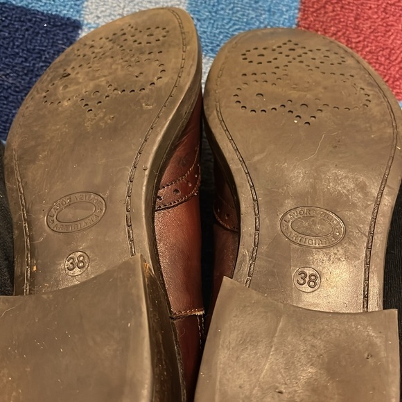 Leather boots - Picture 8 of 9